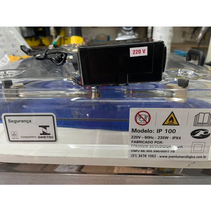 Chocadeira IP 100  (100 Ovos) controle digital de temperatura